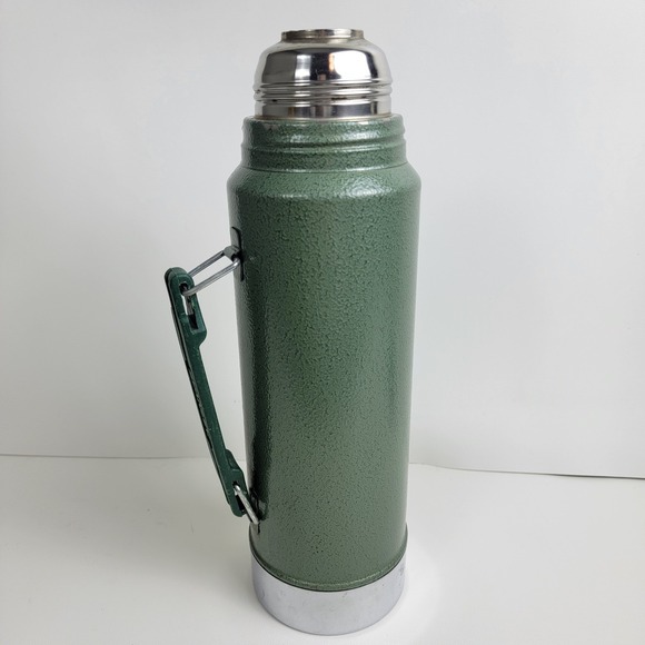 Vintage Aladdin Stanley 32 oz Thermos No.A-944DH With Handle Made In USA - Picture 9 of 12